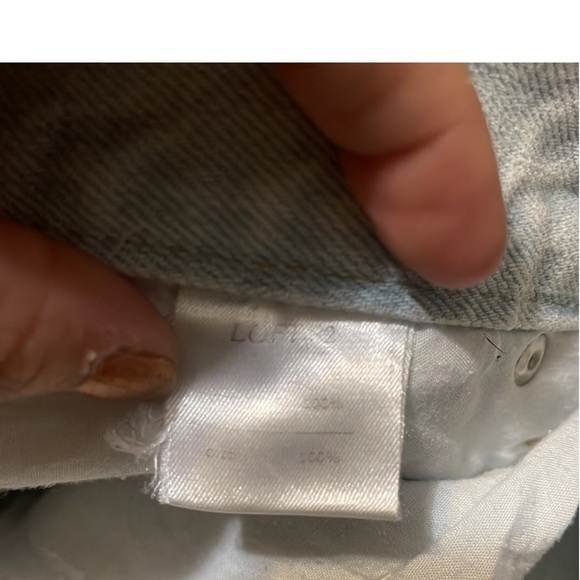 🍀5/$25🍀 Loft 82 light wash distressed denim jeans - Picture 9 of 11